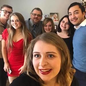 Meet your Posher, Eva-marie